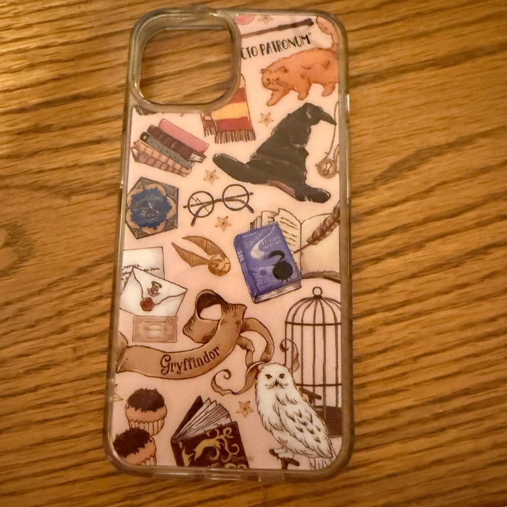 Harry Potter Themed Cell Phone Case - Multicolor